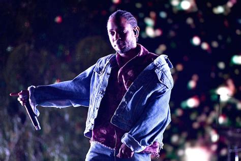 Kendrick Lamar Wins Pulitzer Prize For 'DAMN.' | iHeart