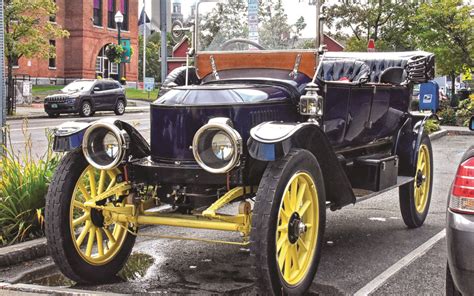 Stanley Steamers tour northern Vermont - Barton Chronicle Newspaper