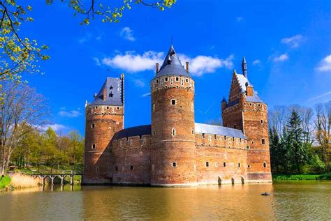 Best Castle in Belgium - Historic European Castles