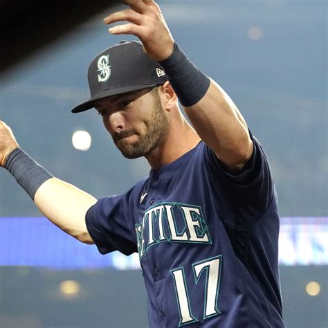 Seattle Mariners: 2018 Player review - outfielder Mitch Haniger - oggsync.com