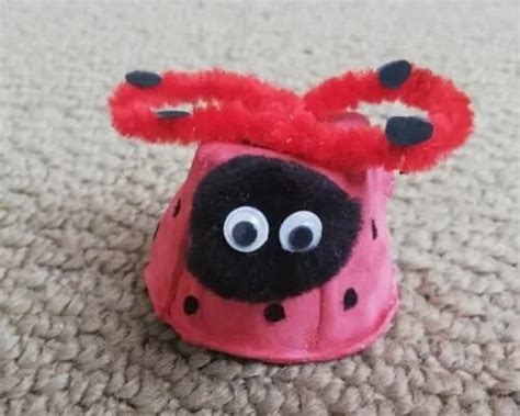 DIY Easy Egg Carton Ladybug Crafts - Kids Art & Craft