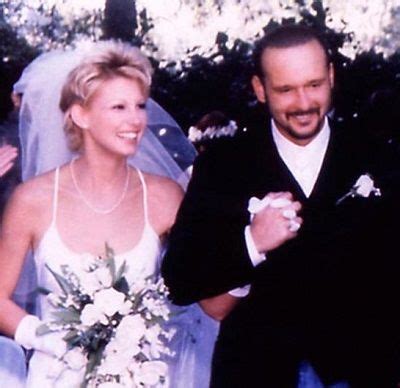 Today in 1996, Faith Hill married Tim McGraw | Celebrity weddings, Celebrity wedding photos ...