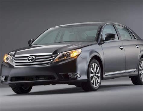 Toyota Avalon Photos and Specs. Photo: Avalon Toyota Specifications and 24 perfect photos of ...