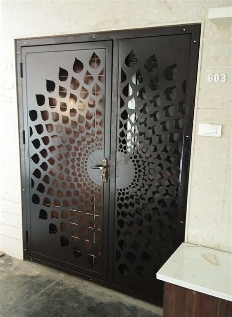 Fowler Design Safety Gate | Metal doors design, Grill door design, Door glass design