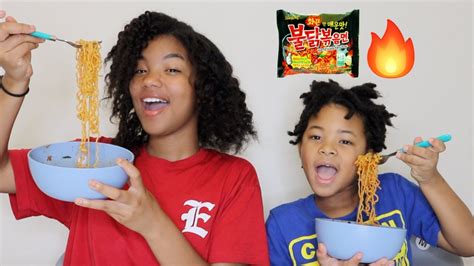 SPICY NOODLE MUKBANG - YouTube