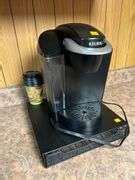 Keurig single cup coffee maker Model B40 with K-cup rack and extra cups ...