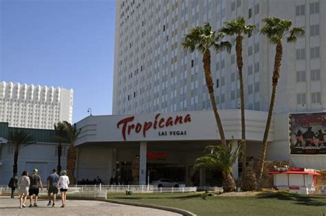 Photos Show the Tropicana Las Vegas in Its Midcentury Heyday - Business Insider