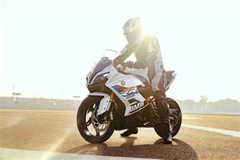 BMW G 310 RR Style Sport – IAMABIKER – Everything Motorcycle!