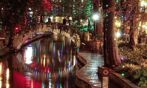 [Gallery] San Antonio River Walk Christmas Lights - Texas is Life