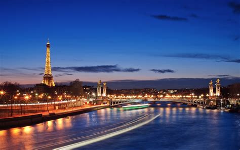 Paris Skyline Wallpapers (26+ images inside)