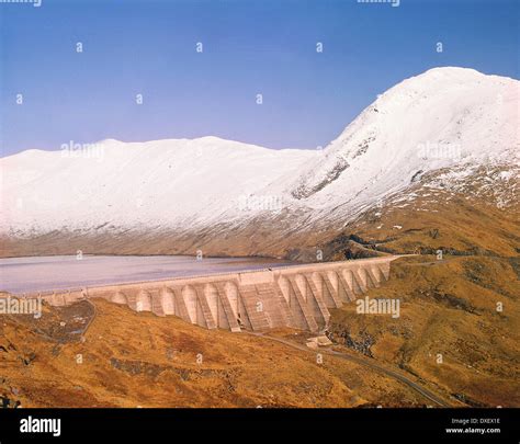 Winter view of cruachan dam situated on Ben Cruachan loch awe argyll,scotland Stock Photo - Alamy