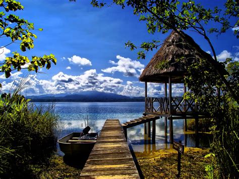 Primer Muelle, Laguna Lachuá / Cobán, Guatemala - Una de las lagunas más bellas de Guatemala ...