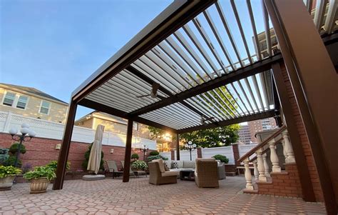 How To Build A Louvered Pergola Roof | Storables