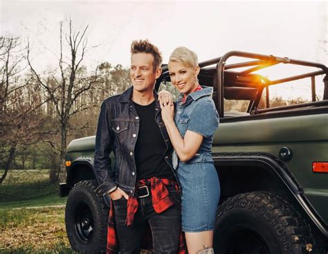 Thompson Square - Songs, Events and Music Stats | Viberate.com