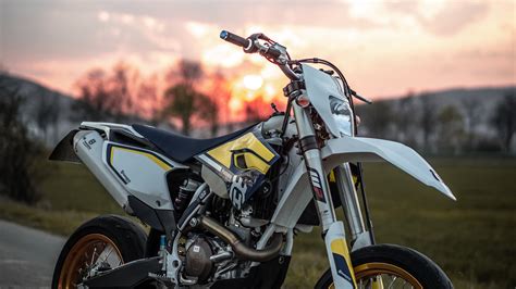 Download Supermoto Wallpaper Hd - Supermoto Wallpaper 4k On Itl.cat