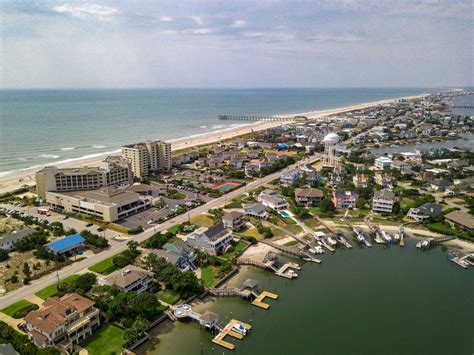 Holiday Inn Resort Wilmington E-Wrightsville Beach, an IHG Hotel - Hotels Wrightsville Beach ...