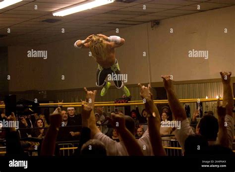 MICKEY ROURKE, THE WRESTLER, 2008 Stock Photo - Alamy