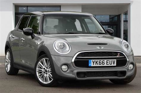 MINI HATCH COOPER S (moonwalk grey) 2016 | in Kensington, London | Gumtree