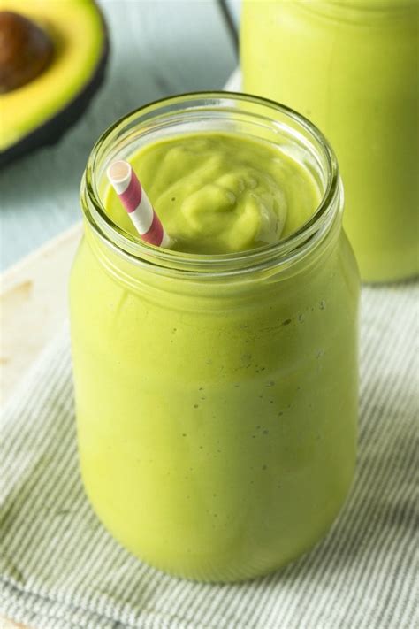 Avocado Smoothie With 3 Ingredients | Low Carb and Gluten Free