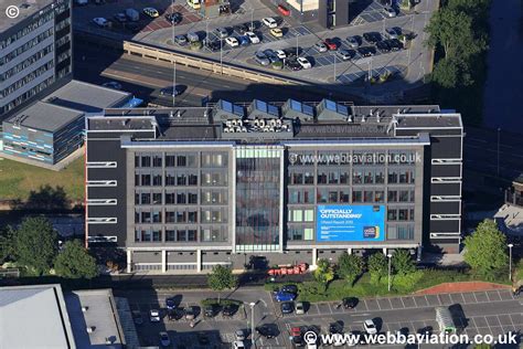 Rochdale 6th Form College -ic19647 | aerial photographs of Great ...