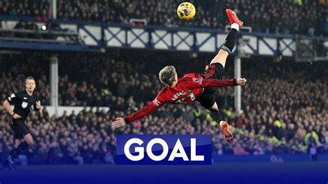 Goal of the season? Garnacho stuns Goodison with superb overhead kick ...