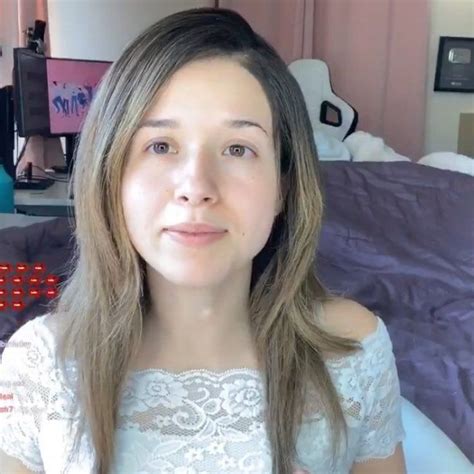 Pokimane no Makeup, Age, Height, Net Worth, Channels, Address | Anys no Makeup Incident | Photo ...