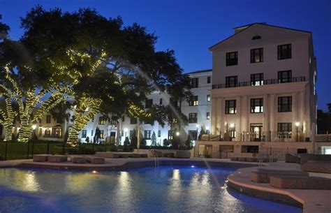 White House Hotel $101 ($̶1̶2̶8̶) - UPDATED 2018 Prices & Reviews - Biloxi, MS - TripAdvisor