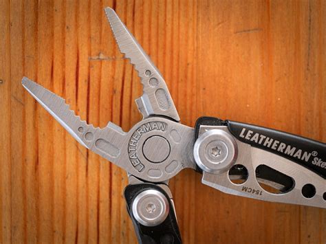 Leatherman Skeletool CX | Leatherman Skeletool CX -- medium … | Flickr