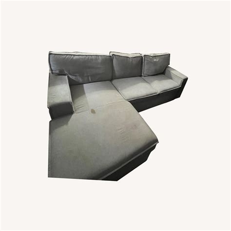 Bob's Discount Furniture Sofa - AptDeco