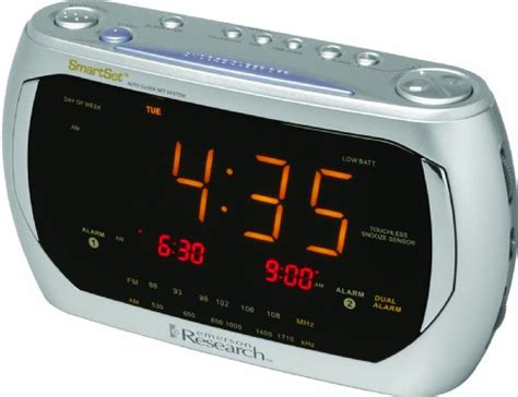 Emerson Radio Jumbo Triple Display Dual Alarm AM/FM Clock Radio with ...