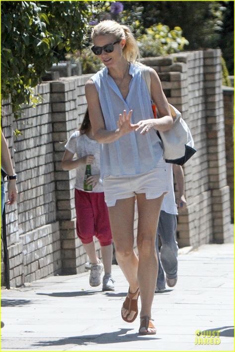 Gwyneth Paltrow: Who Wears Short Shorts?: Photo 2668335 | Apple Martin ...