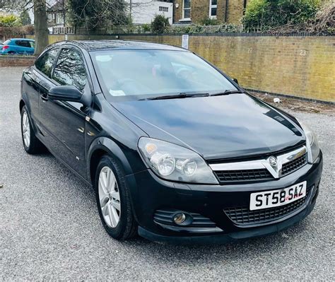 Black Vauxhall Astra 1.4L i 16v SXi Sport Hatch 3dr | in Teddington, London | Gumtree