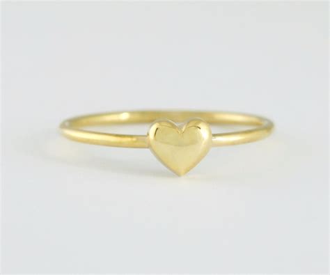 Solid 14K Gold Heart Ring 3D