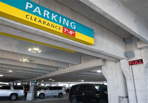 Pensacola Airport parking