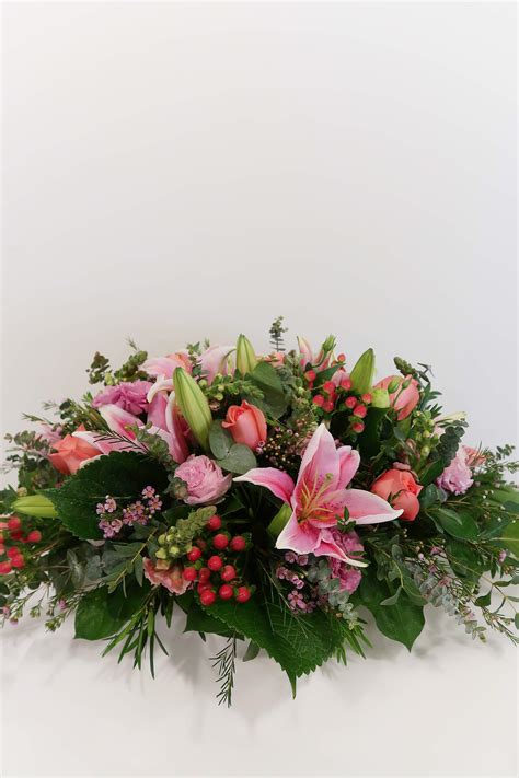 LILY | Veronica's - Singapore Online florist providing Flowers, Hand ...