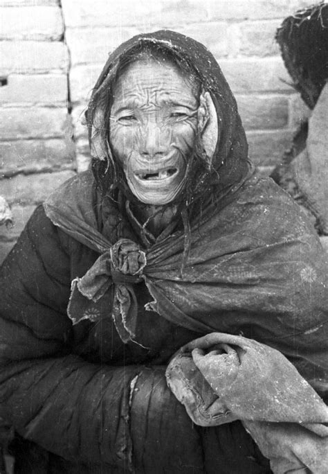 30 dramatic images of the 1942 Henan famine - China Underground