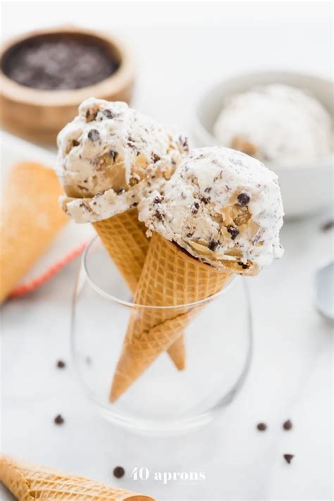 Paleo Cookie Dough Ice Cream (Vegan, Healthy) - 40 Aprons