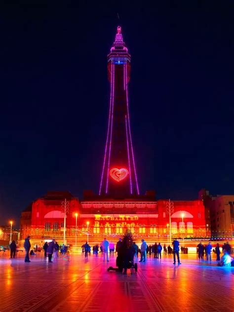 This is who will be turning on the Blackpool Illumination lights - and everything else you need ...