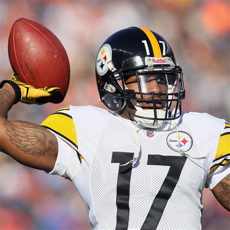 NFL Rumors: Mike Wallace Reportedly Likely to Remain with Steelers ...