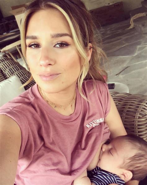 Jessie James Decker Shares Candid Breastfeeding Photo as She Asks For Mommy Advice