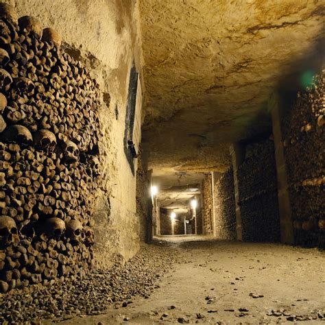 You Can Virtually Explore the Catacombs of Paris Right Now | Catacombs ...