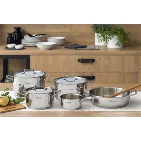 Tognana 9-piece Vanitosa Cookware Set (18/10 Stainless Steel) | Kitchen ...