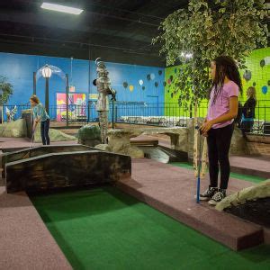 Indoor Mini Golf | Miniature Golf Courses | Grand Slam Family Fun Center | Coon Rapids, MN