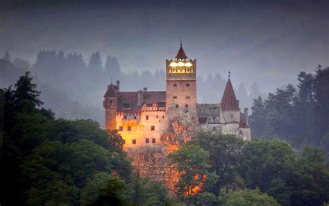 Beautiful Eastern Europe: Bran castle Romania