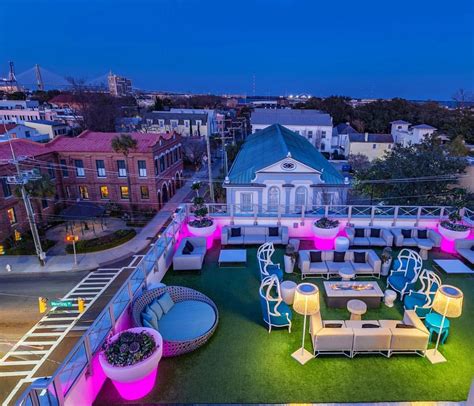 Best Rooftop Bars in Downtown Charleston | Charleston Guru