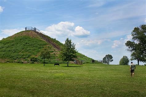 » Miamisburg Mound