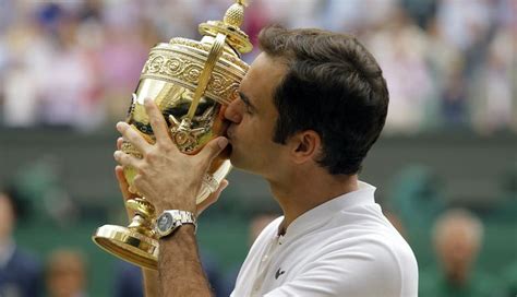 Wimbledon Trophy: Wimbledon History & Trophy Winners