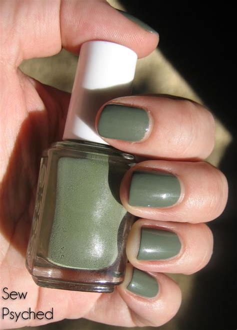 1000+ images about Olive Green Nails on Pinterest | Coffin nails, Dark ...