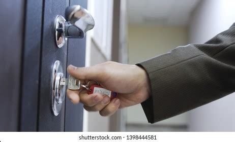 98,002 Unlocking House Door Images, Stock Photos & Vectors | Shutterstock