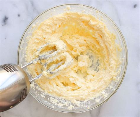 How to Cream Butter and Sugar (by Hand or With a Mixer) | Yummy food dessert, Fudge recipes ...